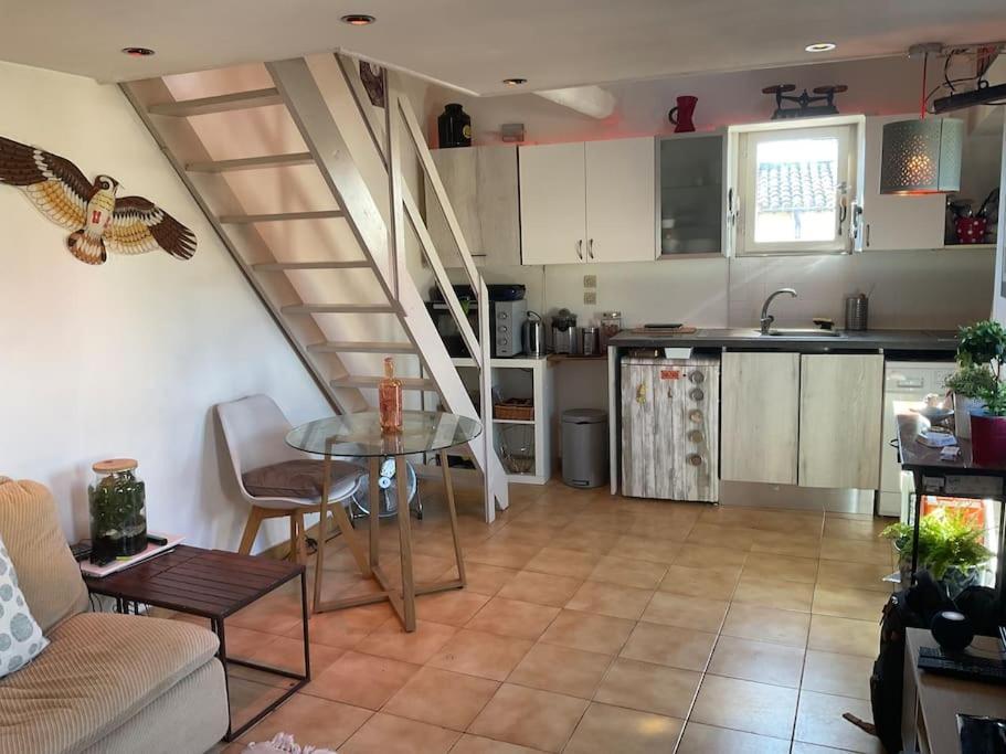 Appartement 1 Chb, Calme, Lumineux, Clim, Terrasse Avignon Exteriör bild