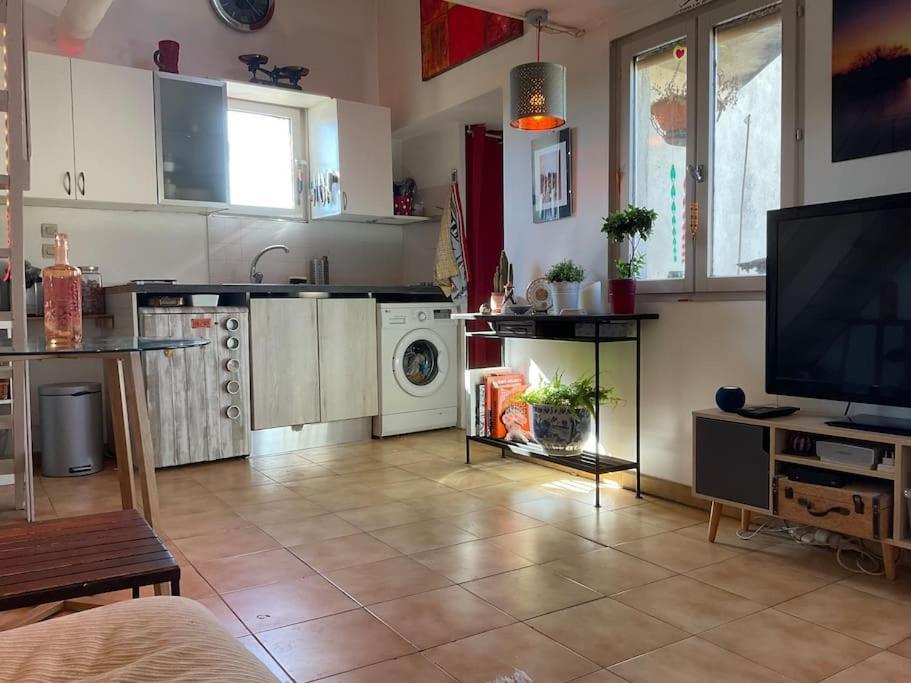 Appartement 1 Chb, Calme, Lumineux, Clim, Terrasse Avignon Exteriör bild